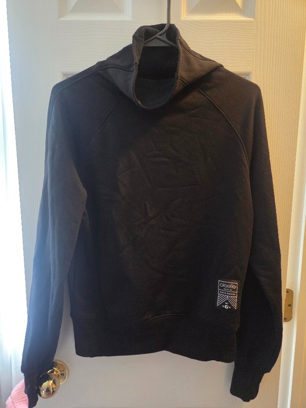 Oiselle Black Mock Neck Pullover size small